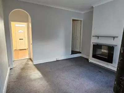 Picture 4